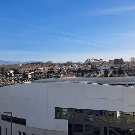 T4 Classe 3 Etoiles, Centre, Au Calme, Parkings Apartmán Biarritz